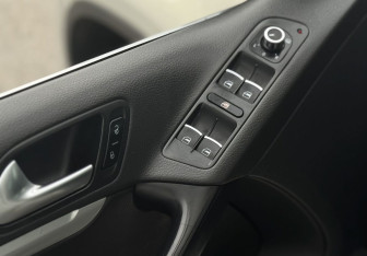 Подержанный автомобиль Volkswagen Tiguan 2012 года (13 фото)