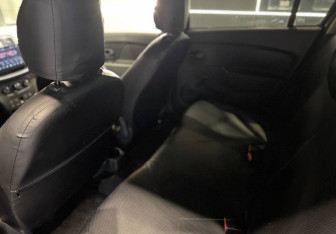 Подержанный автомобиль Renault Logan Sedan 2019 года (9 фото)