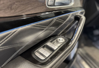 Подержанный автомобиль Exeed VX 2022 года (10 фото)