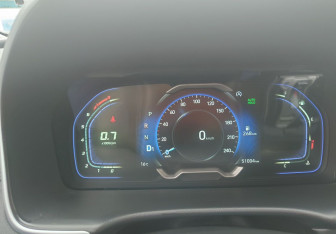 Подержанный автомобиль Hyundai Tucson 2022 года (9 фото)