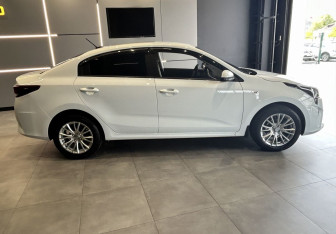 Подержанный автомобиль Kia Rio Sedan 2020 года (5 фото)