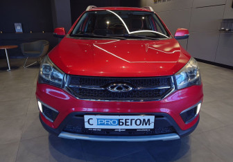 Подержанный автомобиль Chery Tiggo 2 2017 года (3 фото)