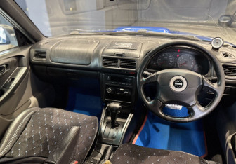 Подержанный автомобиль Subaru Forester Suv 2001 года (8 фото)