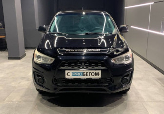Подержанный автомобиль Mitsubishi ASX 2014 года (2 фото)
