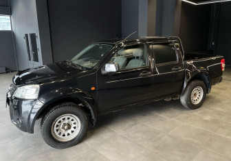 Подержанный автомобиль Great Wall Wingle 2013 года (3 фото)