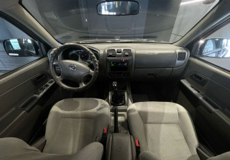 Подержанный автомобиль Great Wall Wingle 2013 года (12 фото)