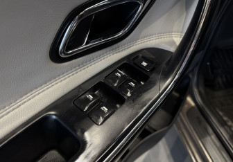 Подержанный автомобиль Kia Ceed Wagon 2013 года (11 фото)