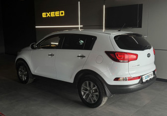 Подержанный автомобиль Kia Sportage 2015 года (7 фото)