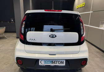 Подержанный автомобиль Kia Soul 2018 года (6 фото)