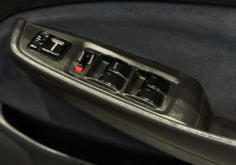 Подержанный автомобиль Honda Accord Sedan 2001 года (11 фото)