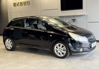 Подержанный автомобиль Opel Corsa 2008 года (3 фото)