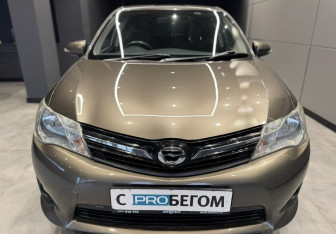 Подержанный автомобиль Toyota Corolla Wagon 2013 года (3 фото)