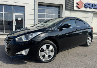 Подержанный автомобиль Hyundai i40 Sedan 2014 года (8 фото)