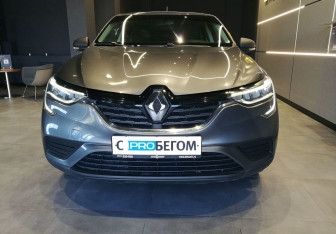 Подержанный автомобиль Renault Arkana 2019 года (9 фото)