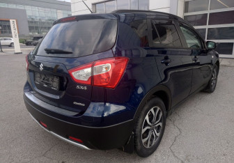 Подержанный автомобиль Suzuki SX4 Hatchback 2018 года (8 фото)