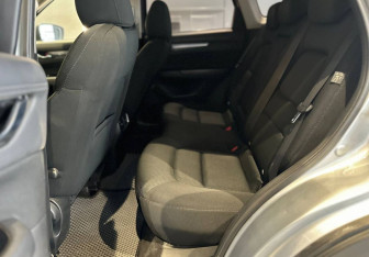 Подержанный автомобиль Mazda CX-5 2019 года (15 фото)