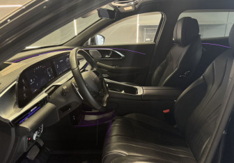 Подержанный автомобиль Exeed TXL 2024 года (18 фото)