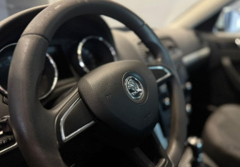 Подержанный автомобиль Skoda Yeti 2017 года (9 фото)