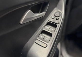 Подержанный автомобиль Hyundai Creta 2021 года (13 фото)