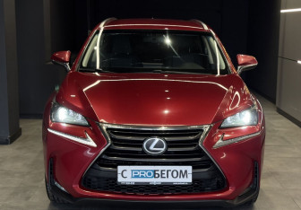 Подержанный автомобиль Lexus NX 2015 года (3 фото)
