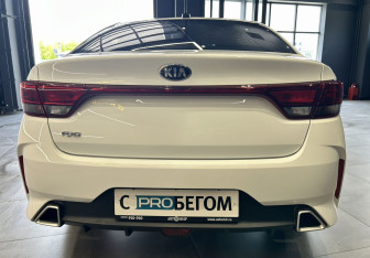 Подержанный автомобиль Kia Rio Sedan 2020 года (7 фото)