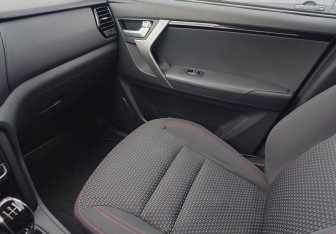 Подержанный автомобиль Chery Tiggo 3 2018 года (15 фото)