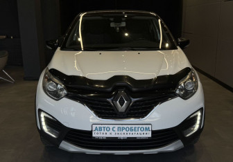 Подержанный автомобиль Renault Kaptur 2017 года (3 фото)