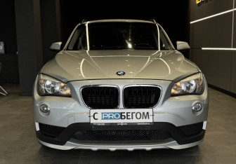 Подержанный автомобиль BMW X1 2014 года (3 фото)