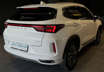 Подержанный автомобиль Exeed LX 2023 года (5 фото)