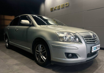 Подержанный автомобиль Toyota Avensis Sedan 2007 года (2 фото)