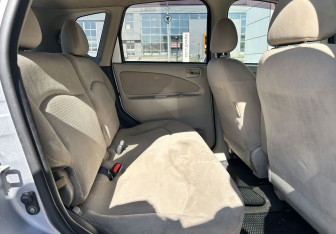 Подержанный автомобиль Mitsubishi Colt Hatchback 2010 года (12 фото)