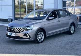 Подержанный автомобиль Jetta VA3 2023 года (4 фото)