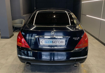 Подержанный автомобиль Nissan Teana 2007 года (6 фото)