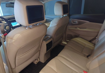 Подержанный автомобиль Nissan Murano Suv 2017 года (15 фото)