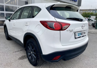 Подержанный автомобиль Mazda CX-5 2017 года (6 фото)
