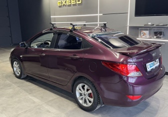 Подержанный автомобиль Hyundai Solaris Sedan 2013 года (5 фото)