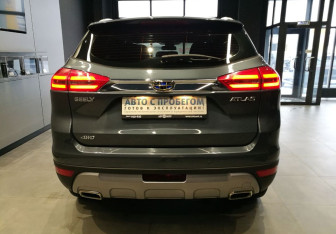 Подержанный автомобиль Geely Atlas 2020 года (8 фото)
