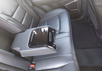 Подержанный автомобиль Geely Atlas 2021 года (14 фото)