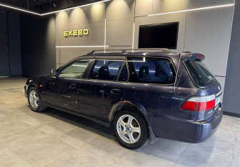 Подержанный автомобиль Honda Orthia 1996 года (7 фото)