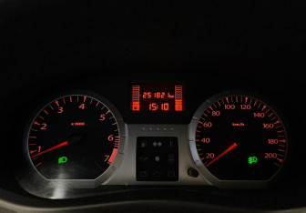 Подержанный автомобиль LADA (ВАЗ) Largus Wagon 2013 года (11 фото)