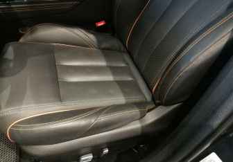 Подержанный автомобиль Omoda S5 GT 2023 года (15 фото)