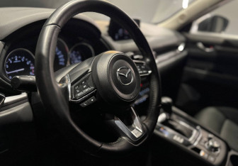 Подержанный автомобиль Mazda CX-5 2019 года (9 фото)
