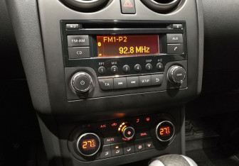 Подержанный автомобиль Nissan Qashqai+2 2013 года (12 фото)