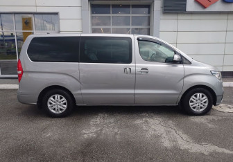 Подержанный автомобиль Hyundai H-1 2020 года (5 фото)