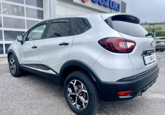Подержанный автомобиль Renault Kaptur 2017 года (12 фото)