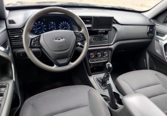 Подержанный автомобиль Chery Tiggo 3 2018 года (10 фото)