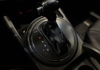 Подержанный автомобиль Kia Sportage 2010 года (12 фото)