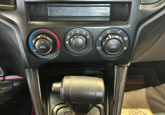 Подержанный автомобиль Hyundai Matrix 2009 года (13 фото)
