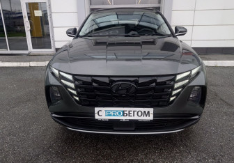 Подержанный автомобиль Hyundai Tucson 2022 года (13 фото)
