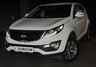 Подержанный автомобиль Kia Sportage 2015 года (1 фото)